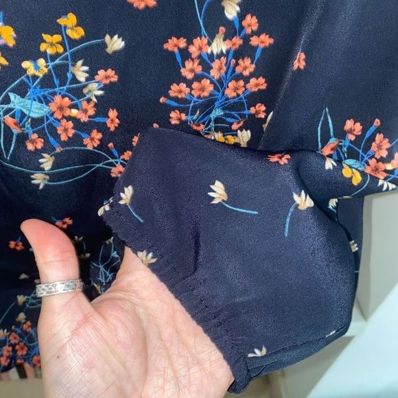 Zara Navy Floral Puff Sleeve Elastic Waist Blouse Top Size Medium - Picture 4 of 10